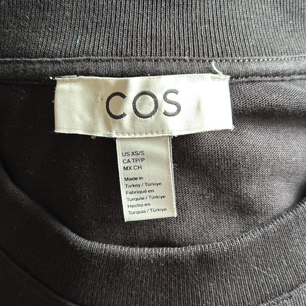 COS “Oh, To Be a Rainbow! Tee by Soko - Picture 5 of 6